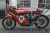 Honda CB750R